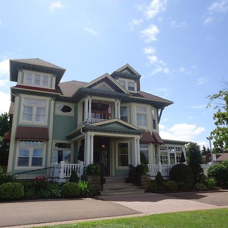 Maison Tait House Hotel Shediac Ngoại thất bức ảnh
