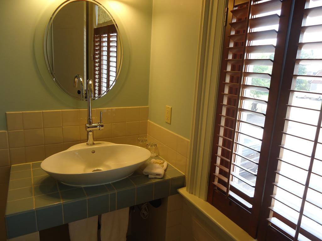 Maison Tait House Hotel Shediac Phòng bức ảnh