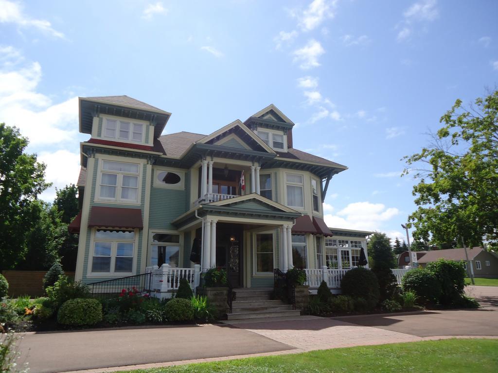 Maison Tait House Hotel Shediac Ngoại thất bức ảnh