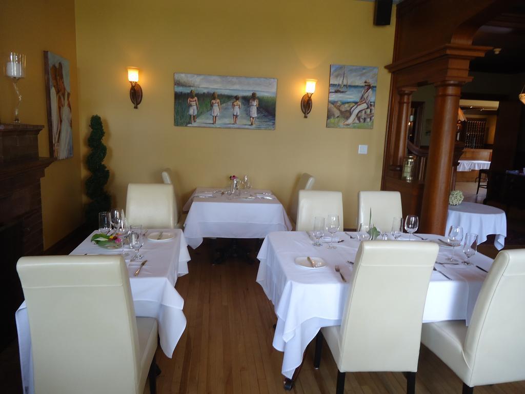 Maison Tait House Hotel Shediac Ngoại thất bức ảnh