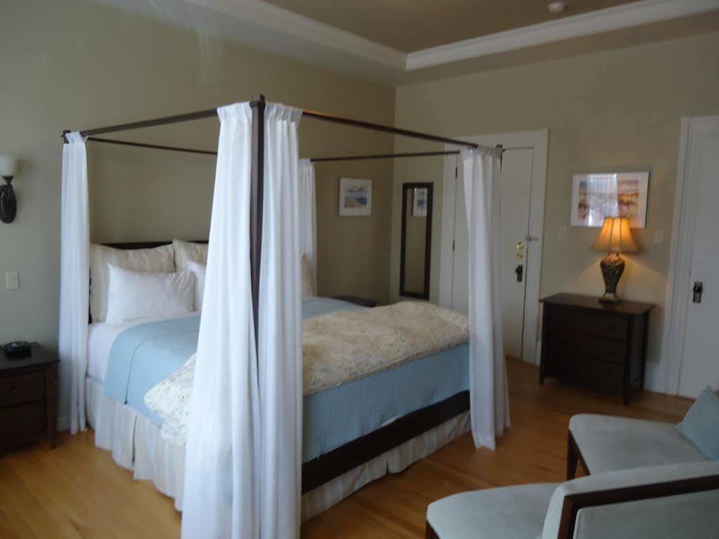 Maison Tait House Hotel Shediac Ngoại thất bức ảnh